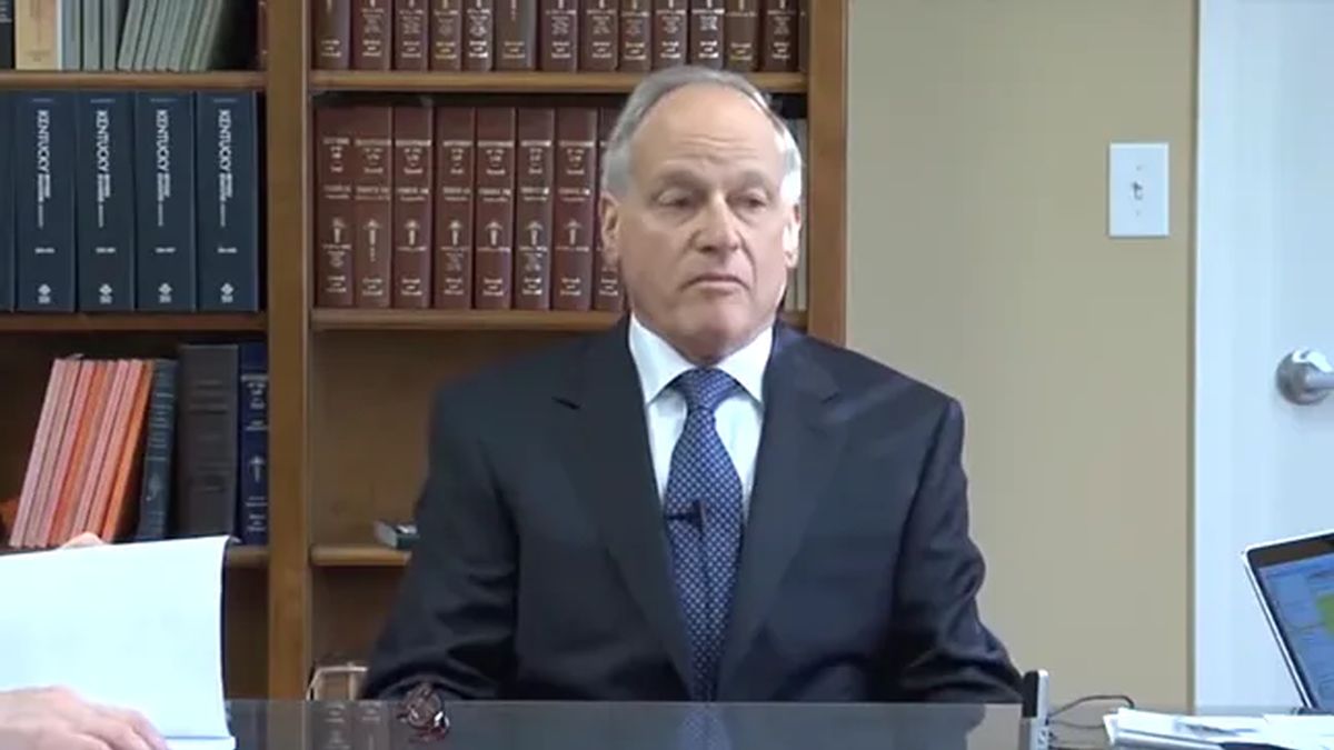 Imperium oszustwa. Koncern zarobił miliardy na ludzkiej tragedii