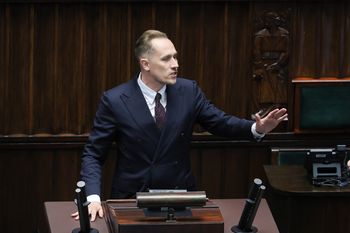 Poseł Konfederacji grzmi. "Jak tylko dorwaliście się do władzy"