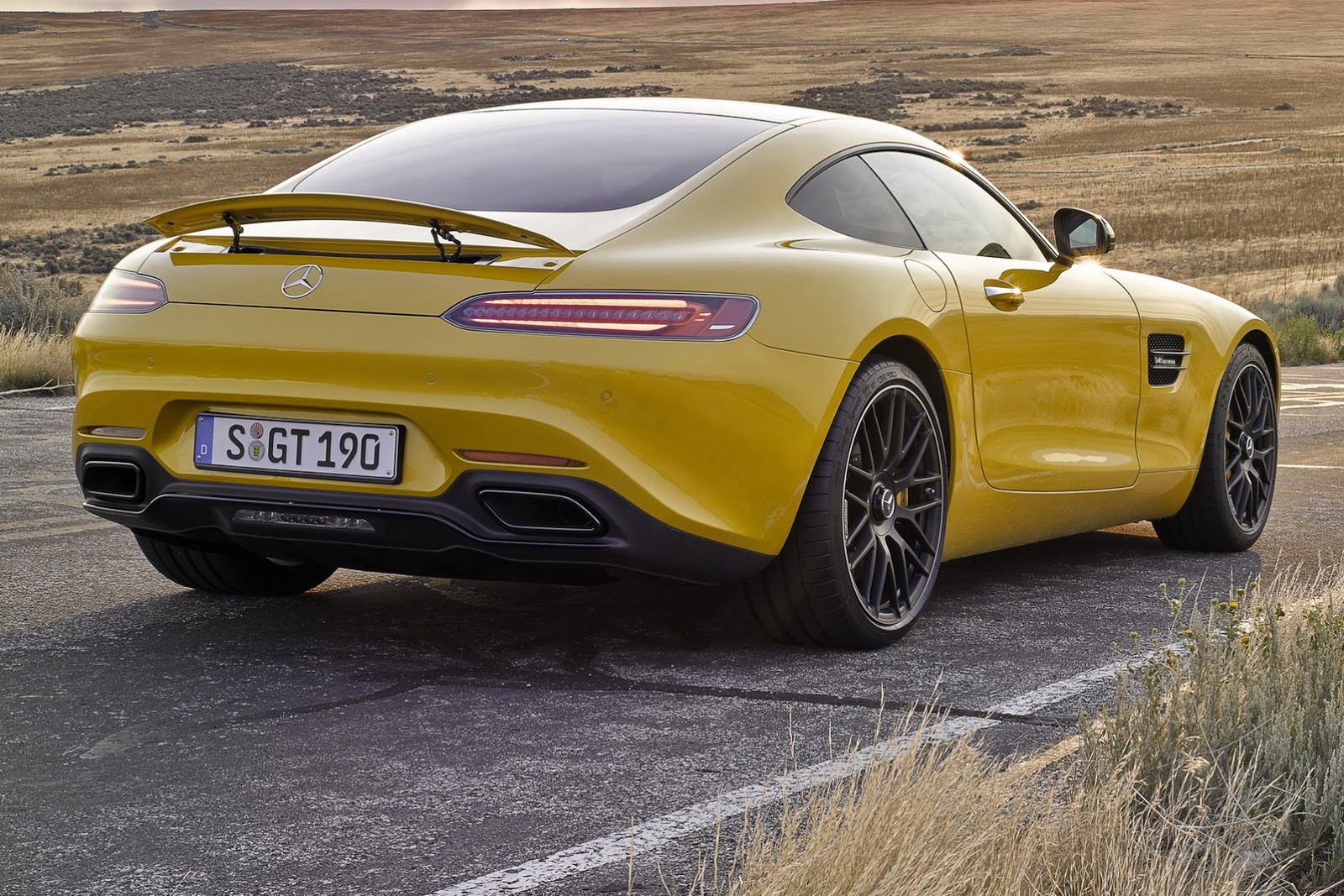 Mercedes-AMG GT na ponad 180 zdjęciach! 143