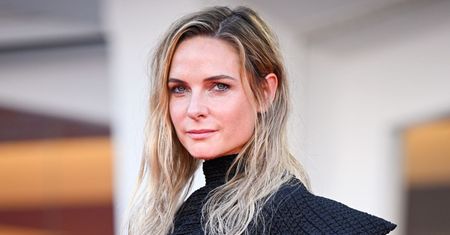 Rebecca Ferguson szczerze o scenach intymnych. "To mnie bardzo rozprasza"