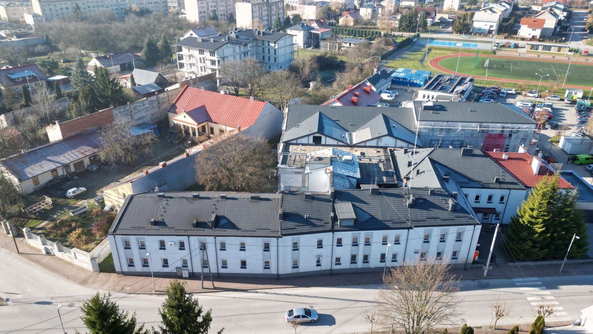 Powiększony do 20 łóżek zostanie oddział alergologii, powstanie także nowa apteka, nowe laboratoria diagnostyczne i pracownia tomografii komputerowej.