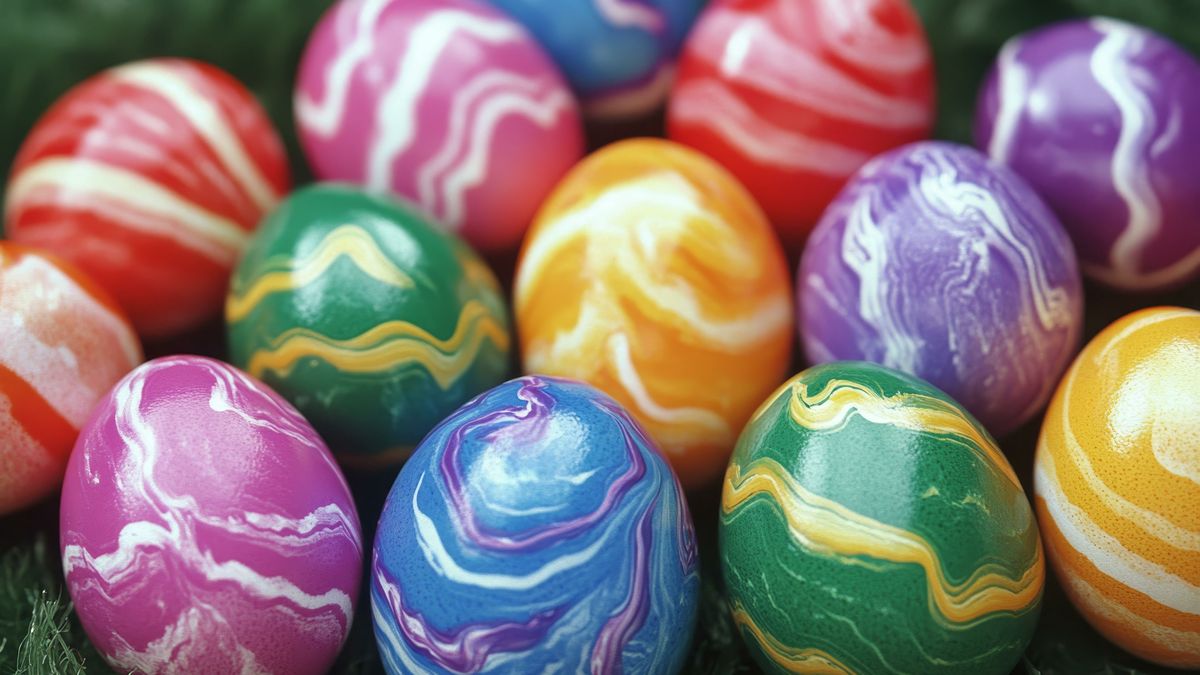 Jajka z marmurkowym wzorem są hipnotyzujące