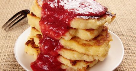 Genialny patent na racuchy bez mąki. Będą lekkie i bardzo puszyste