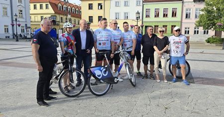Zrobił to - pobił rekord. Ekstremalny rowerzysta w akcji!