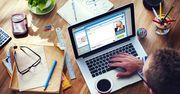 W internecie przybywa ofert pracy. Zobacz, w jakich branżach
