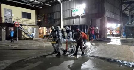 Zatruli się oparami zgniłych ryb. Pięciu mężczyzn w szpitalu