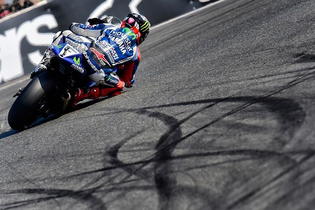 Jorge Lorenzo musi świetnie wystartować, by mieć szanse na walkę o czołowe lokaty (fot. Yamaha Racing)