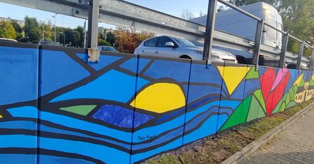 Sztuka zamiast używek. Uczniowie z Gostynina stworzyli wielkoformatowy mural