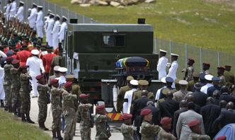Pogrzeb Nelsona Mandeli. Były prezydent RPA pochowany w rodzinnym Qunu