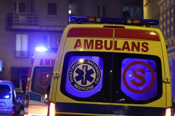 Wypadek na hulajnodze elektrycznej w Olsztynie. 26-latka trafiła do szpitala