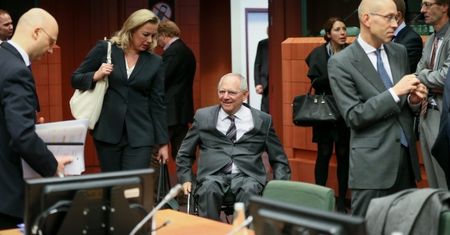 Asmussen przechodzi z EBC do rządu Merkel