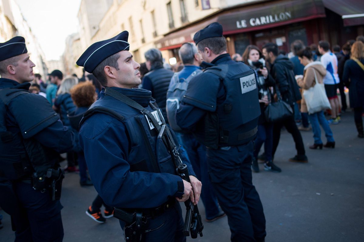 Francja: Były żołnierz planował zamach. Zatrzymano go w pobliżu bazy lotniczej