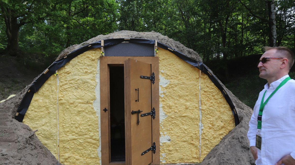 Polska Press 2023
26.05.2023 Kopalnia doswiadczalna Barbara Pokaz testu wybuchowego konstrukcji schronow przydomowych firmy Twoj schron FOT. KARINA TROJOK  DZIENNIK ZACHODNI  POLSKA PRESS