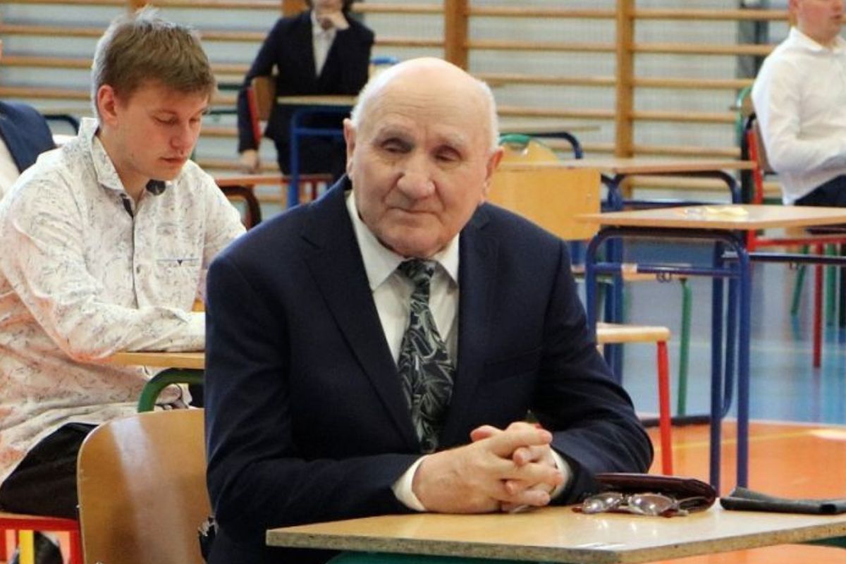 Najstarszy maturzysta w Polsce znów próbuje zdać. Dwukrotnie mu się nie udało
