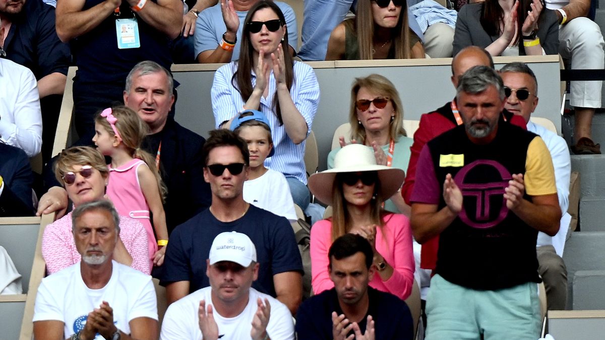 Zdjęcie okładkowe artykułu: PAP/EPA / Caroline Blumberg / Na zdjęciu: Goran Ivanisević (na stojąco z prawej) podczas finału Roland Garros 2023
