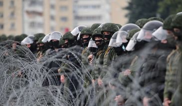 Łukaszenka "dokręca śrubę". Nowa lista przestępstw i kar