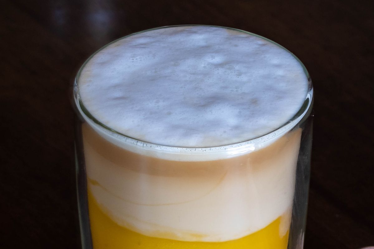 Mango latte bije na głowę popularną kawę z dynią