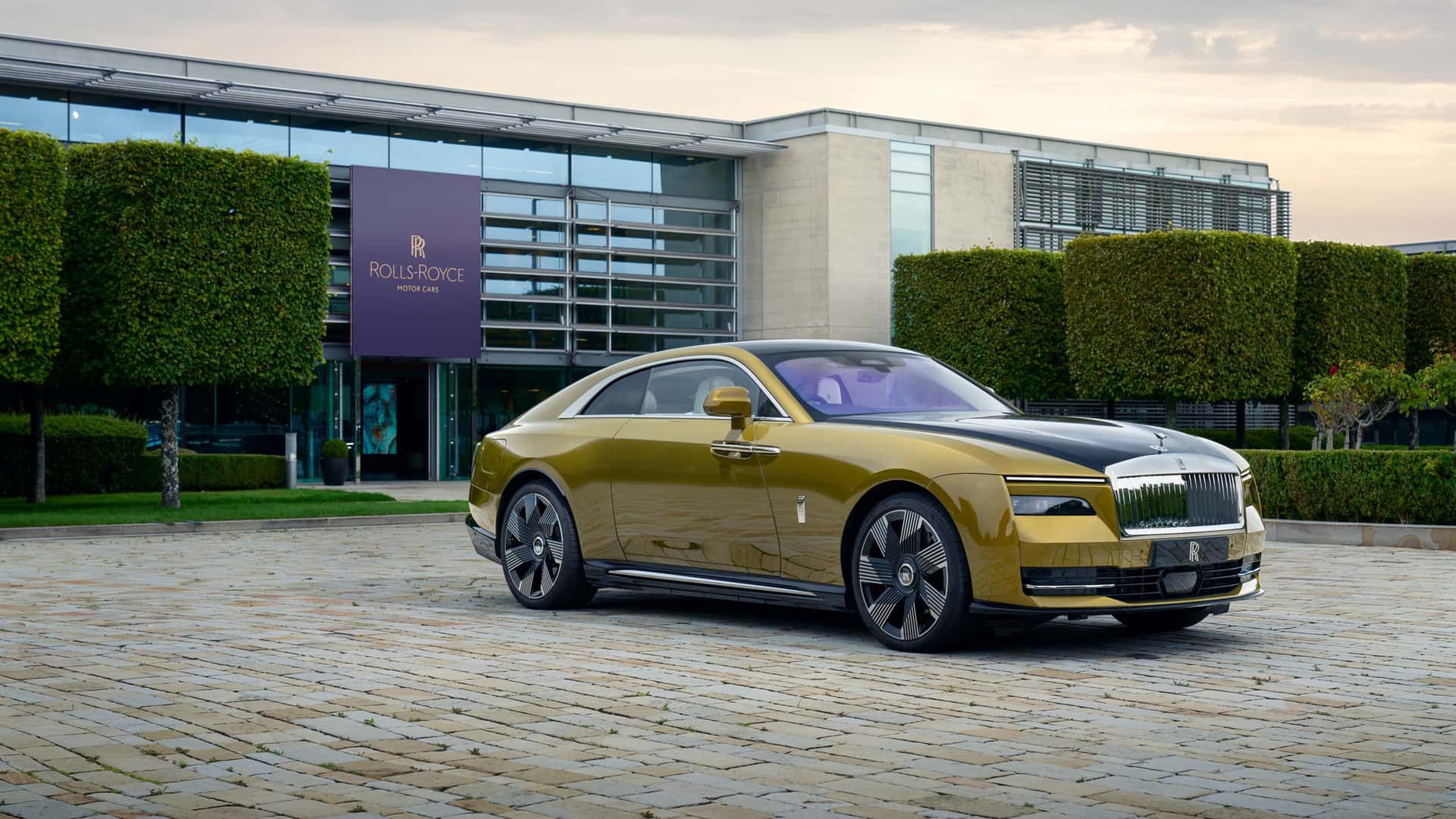 Specjalne rolls'y na Salon Privé