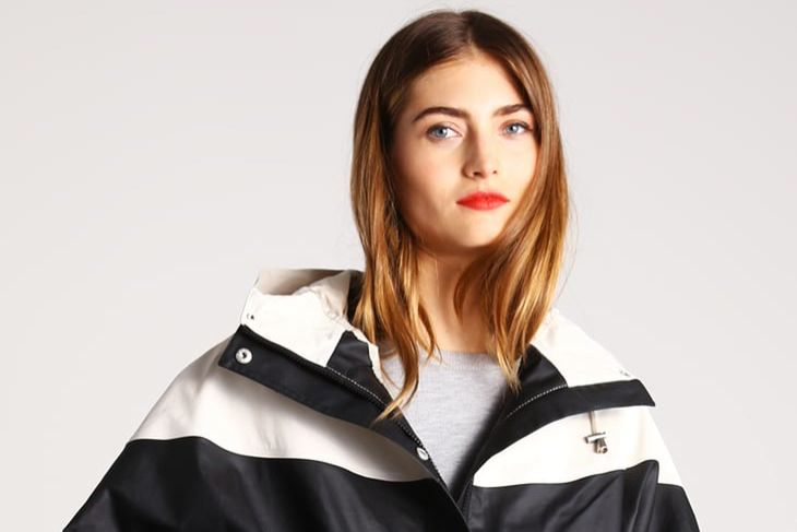 Самые модные плащи