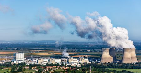 Upał we Francji. Jest problem z elektrowniami atomowymi
