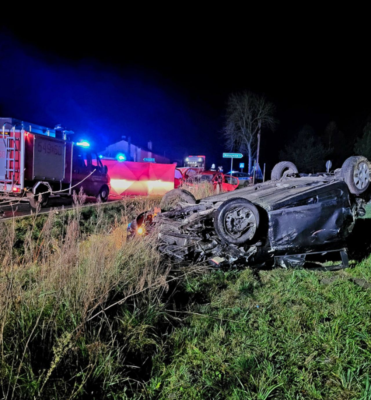 Wypadek koło Tomaszowa Mazowieckiego. Jedna osoba zginęła