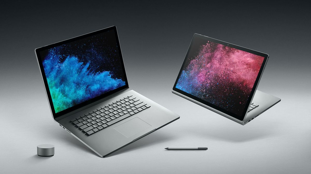 Microsoft 365 dla osób prywatnych coraz bliżej. Co nam da ten abonament? (na zdjęciu Microsoft Surface Book 2)