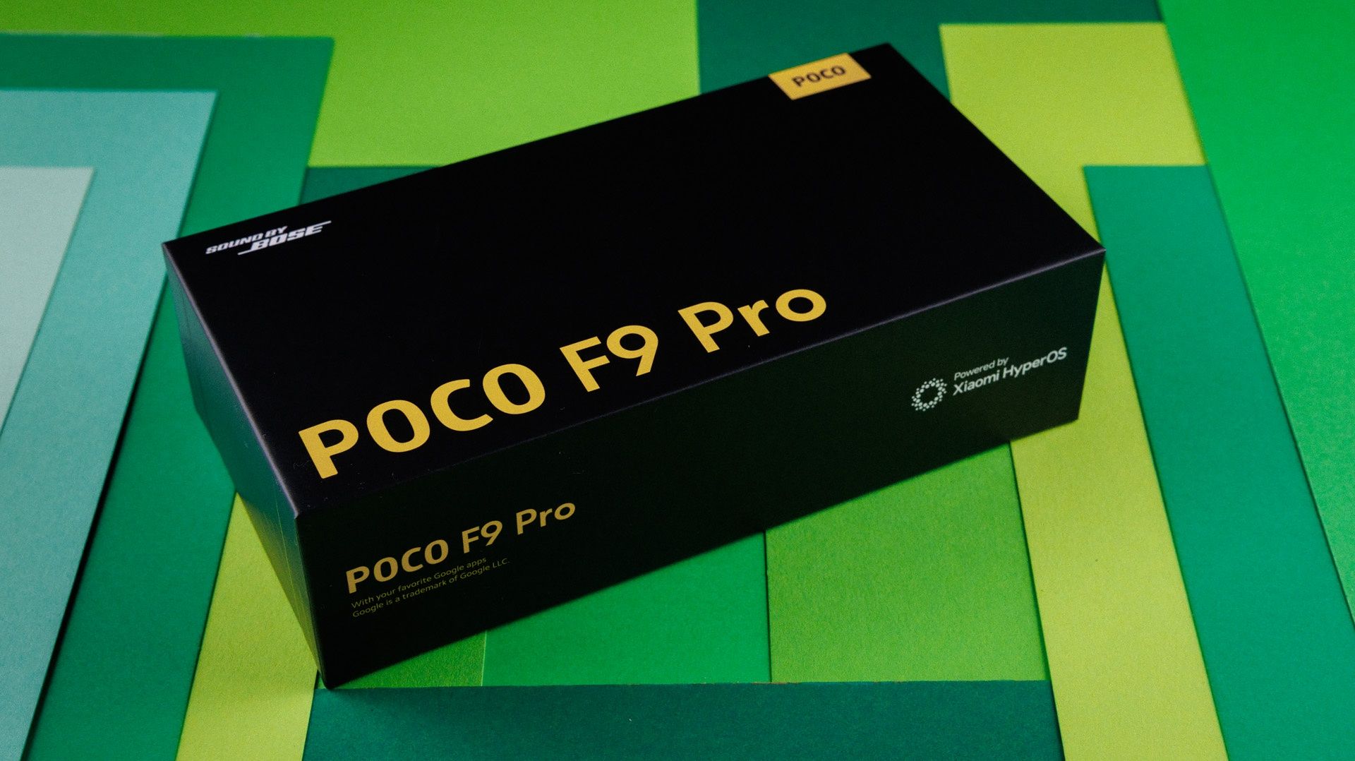 Pudełko z POCO F9 Pro