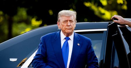 Jest trzecia umowa handlowa. Trump ogłasza