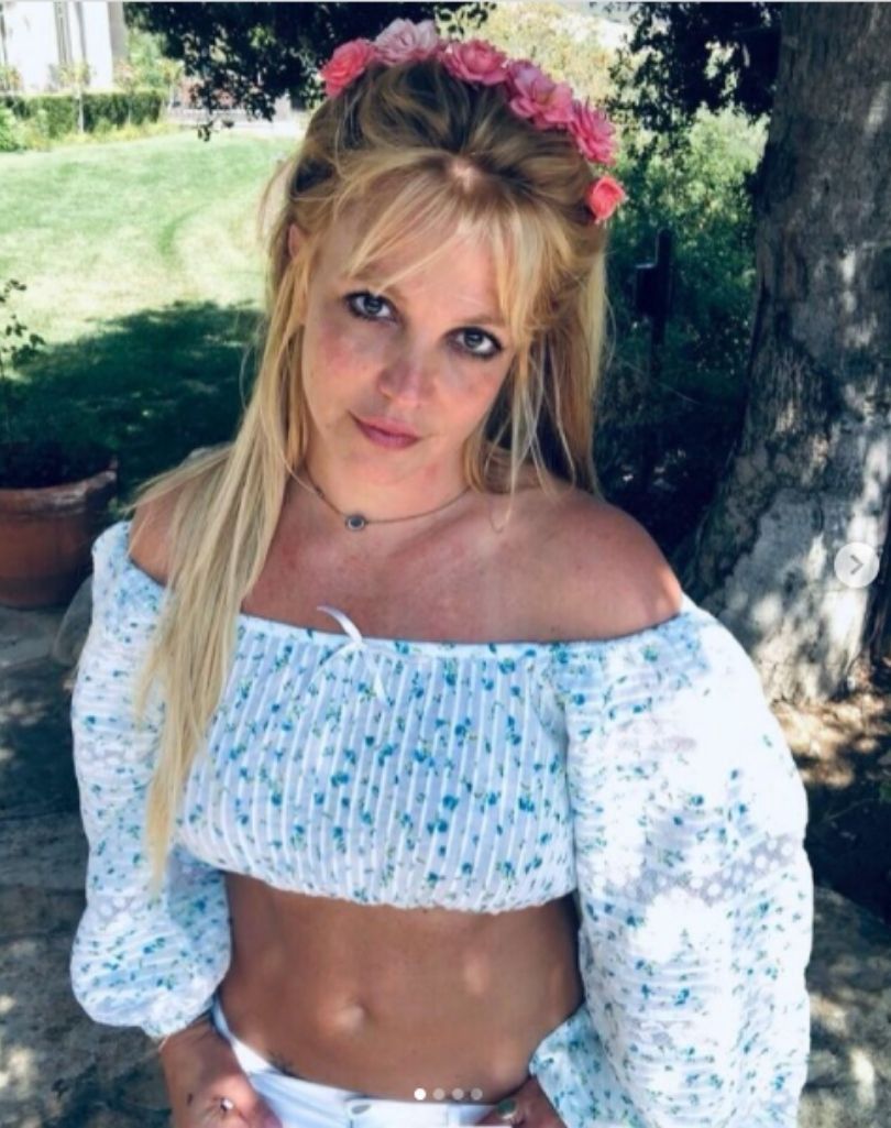 Matka Britney Spears przez rok zabraniała jej chodzić do fryzjera i kosmetyczki
