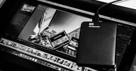 Jak się ratować kiedy stracimy zdjęcia? Lightoom przychodzi z pomocą [wideoporadnik]