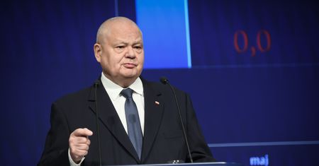 "Olbrzymia niepewność". Prof. Glapiński o nowym rządzie. Ma całą listę pytań