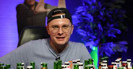 Kupił 100 piw, by dostać 25 zdrapek z Żabki. Oto ile wygrał