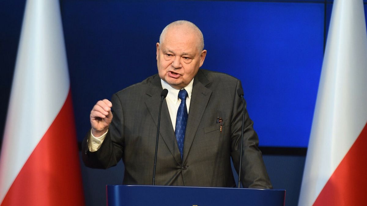 Na zdjęciu przewodniczący RPP Adam Glapiński, który przełożonym członków RPP nie jest