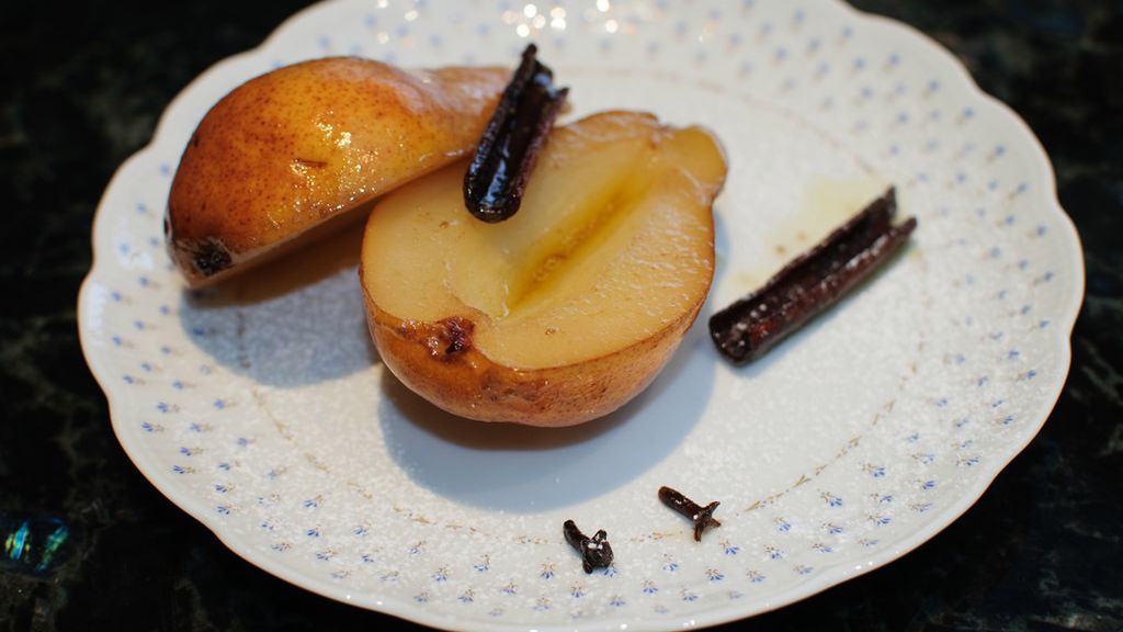 Gruszki w puszce w bardzo ciężkim syropie (owoce i płyn)