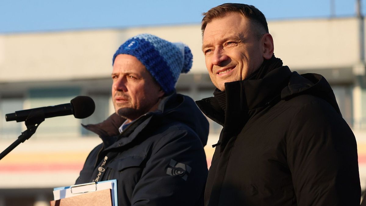 Sławomir Nitras (P) i Rafał Trzaskowski