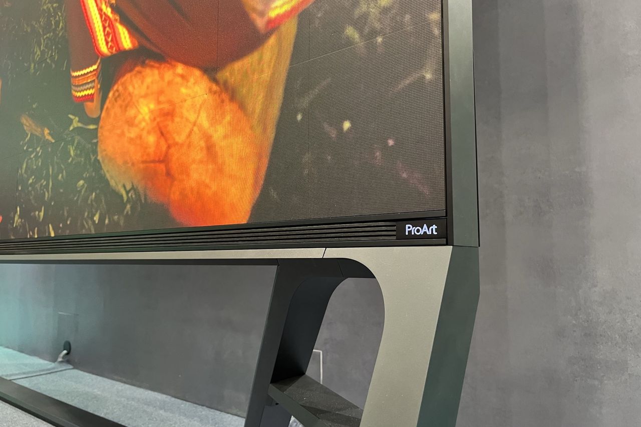 ASUS Computex 2023 - micro LED Pro ART 2