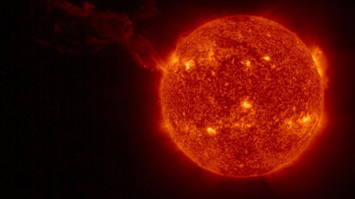 Oszałamiające zdjęcia Słońca. Solar Orbiter uchwycił potężny rozbłysk 1