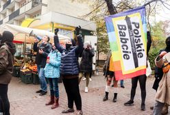 Strajk Kobiet. "Polskie Babcie" o akcji służb. "Dopadło nas 30 policjantów, zrobiło się granatowo"