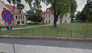 Dramatyczny wypadek w Żaganiu. 10-latek nadział się na ogrodzenie