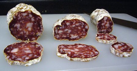 Włoskie salami wieprzowe