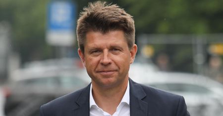 500+ tylko dla pracujących, ale nie dla zamożnych. Ryszard Petru chce skorygować program