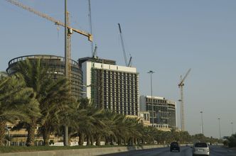 Polskie firmy coraz więcej inwestują w krajach muzułmańskich. Skutecznie omijają prawo szariatu