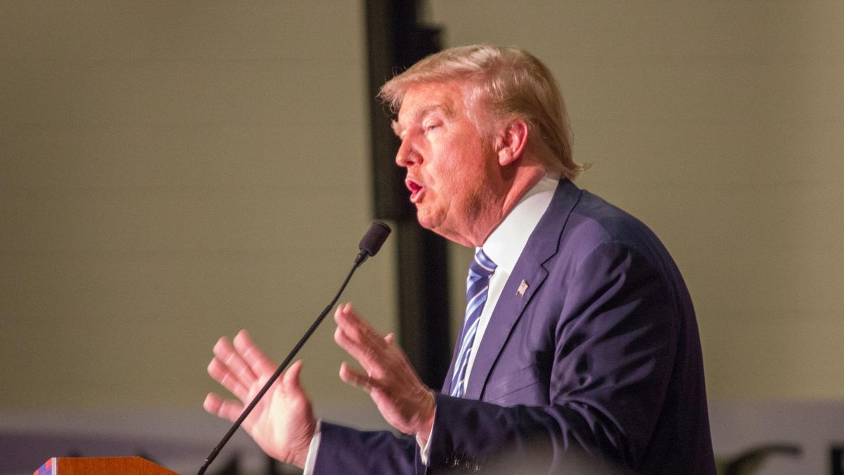 Trump znany jest z tego, że nie przejmuje się tym, co pomyślą inni. Tym razem rozzłościł dziennikarzy