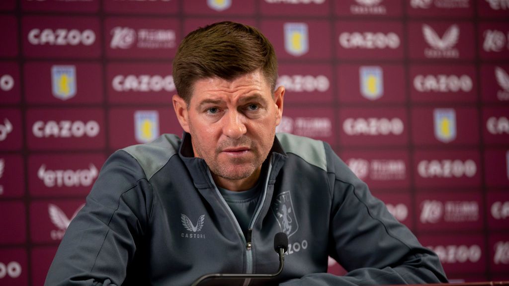 Zdjęcie okładkowe artykułu: Getty Images / Neville Williams/Aston Villa FC  / Na zdjęciu: Steven Gerrard