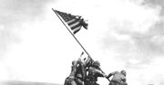 Flags of Our Fathers - niesamowite zdjęcie Iwo Jima z góry Suribachi