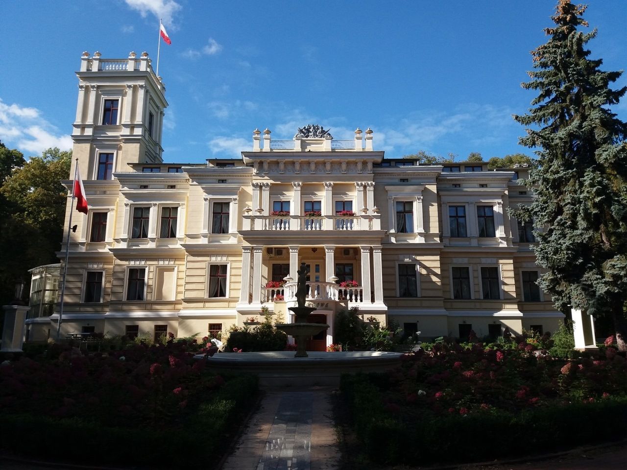 Samsung Galaxy J5 to zaskakująco dobry średniak z wieloma zaletami [test i recenzja] 65