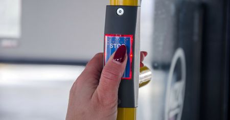Milenialsi zadłużeni najbardziej. Polacy muszą spłacić 370 mln zł