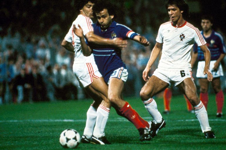 Michel Platini w 119. minucie zapewnił Francji wygraną z Portugalią na Euro 1984