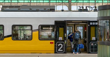 Nietypowa trasa Kolei Dolnośląskich. Pojadą aż nad morze