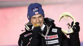 Sprawdzał czy złoto jest prawdziwe! Zobacz Piotra Żyłę na najwyższym podium MŚ [GALERIA]